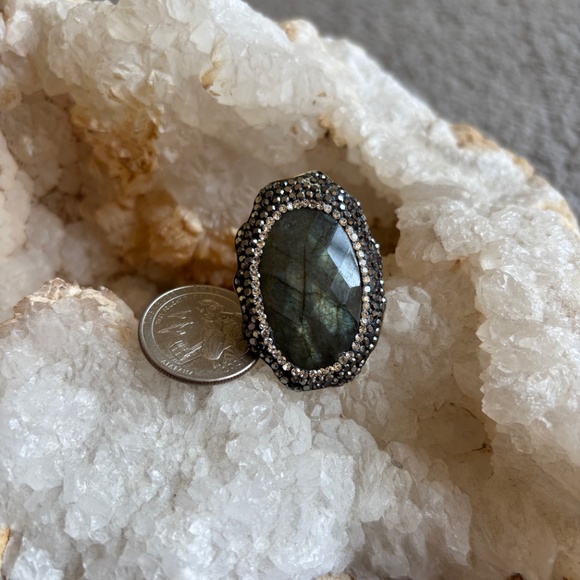 Labradorite Statement Ring - Picture 11 of 13